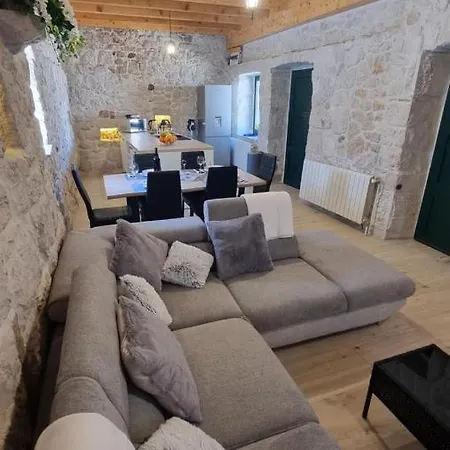 Aga Hébergement de vacances *